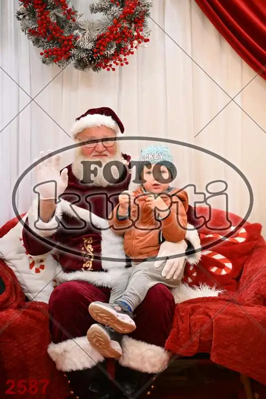 20.12. 15 00 DO 20 00 12 - FotoKurti