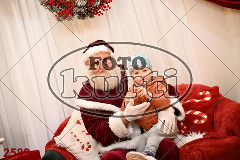 20.12. 15 00 DO 20 00 2 - FotoKurti