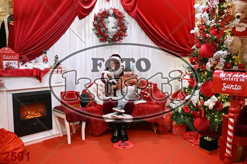 20.12. 15 00 DO 20 00 4 - FotoKurti