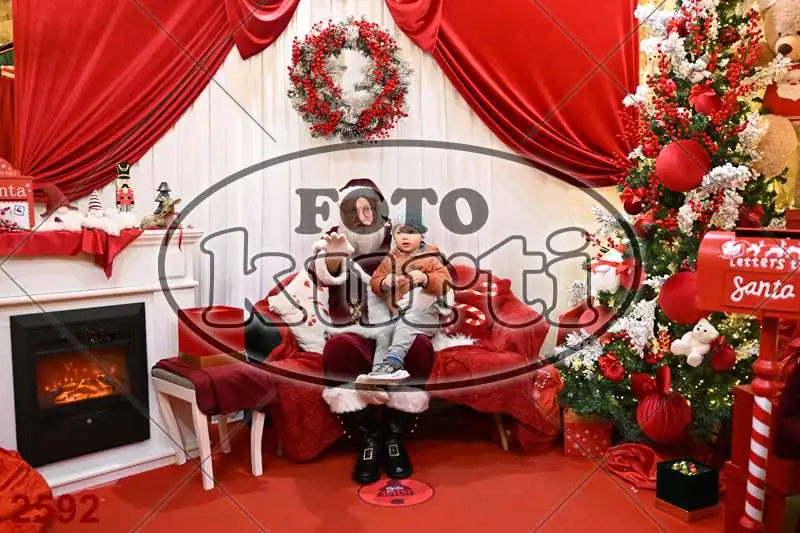20.12. 15 00 DO 20 00 5 - FotoKurti