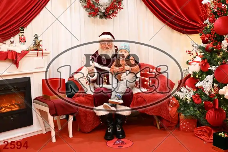 20.12. 15 00 DO 20 00 7 - FotoKurti