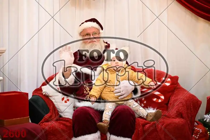 20.12. 15 00 DO 20 00 1 - FotoKurti