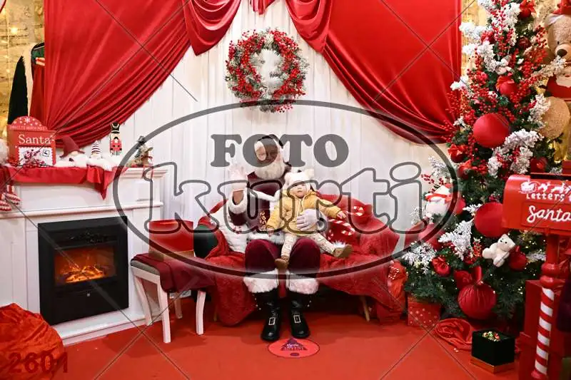 20.12. 15 00 DO 20 00 2 - FotoKurti