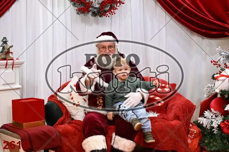 20.12. 15 00 DO 20 00 11 - FotoKurti