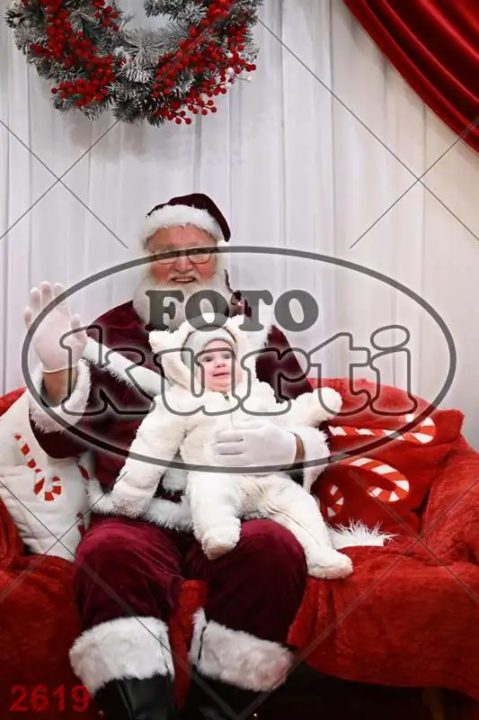 20.12. 15 00 DO 20 00 8 - FotoKurti