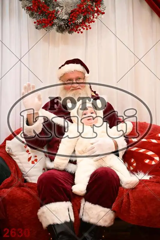 20.12. 15 00 DO 20 00 7 - FotoKurti