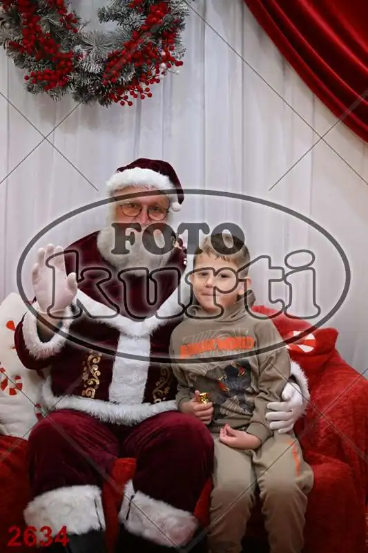 20.12. 15 00 DO 20 00 11 - FotoKurti