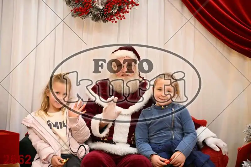 20.12. 15 00 DO 20 00 3 - FotoKurti