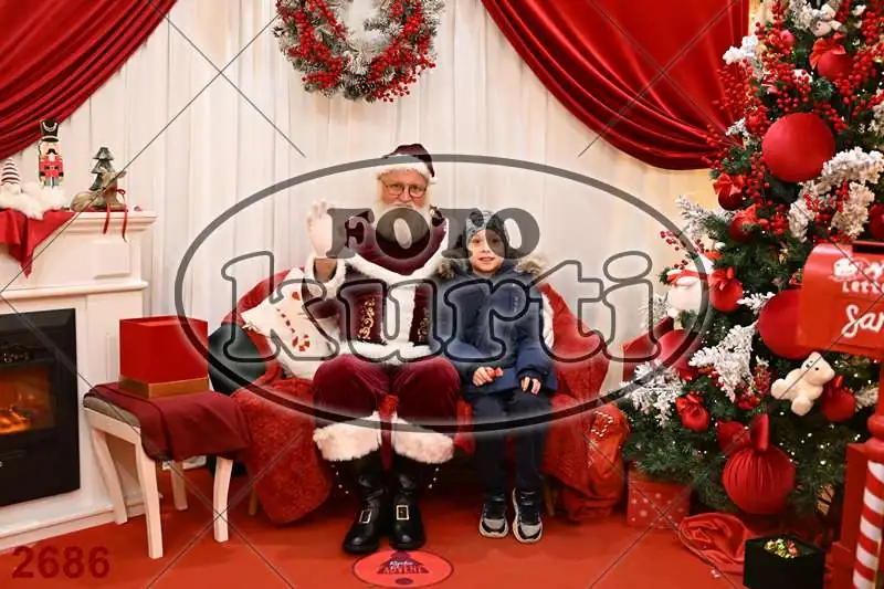 20.12. 15 00 DO 20 00 3 - FotoKurti
