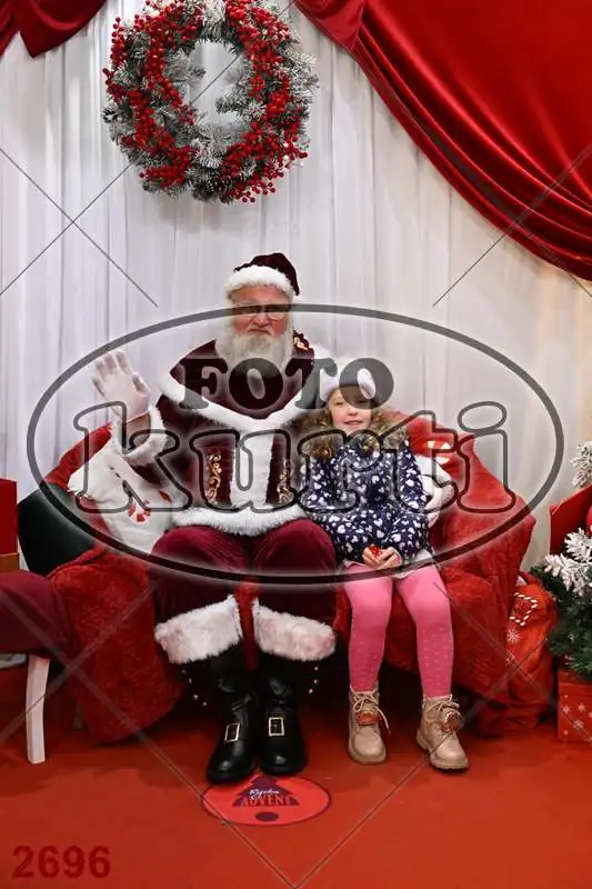 20.12. 15 00 DO 20 00 1 - FotoKurti