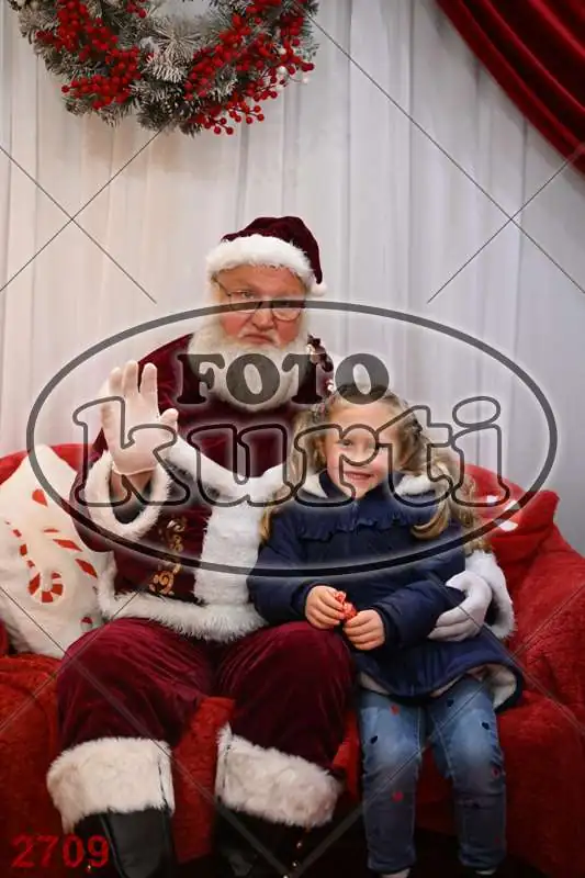 20.12. 15 00 DO 20 00 2 - FotoKurti