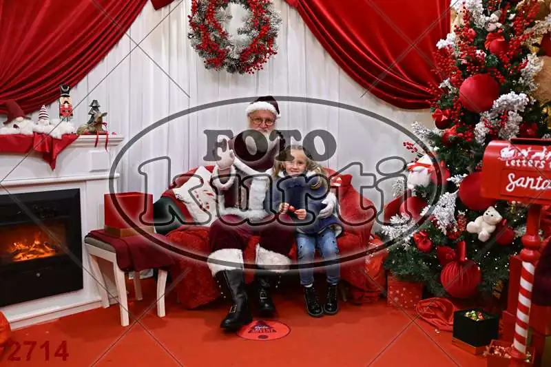 20.12. 15 00 DO 20 00 7 - FotoKurti