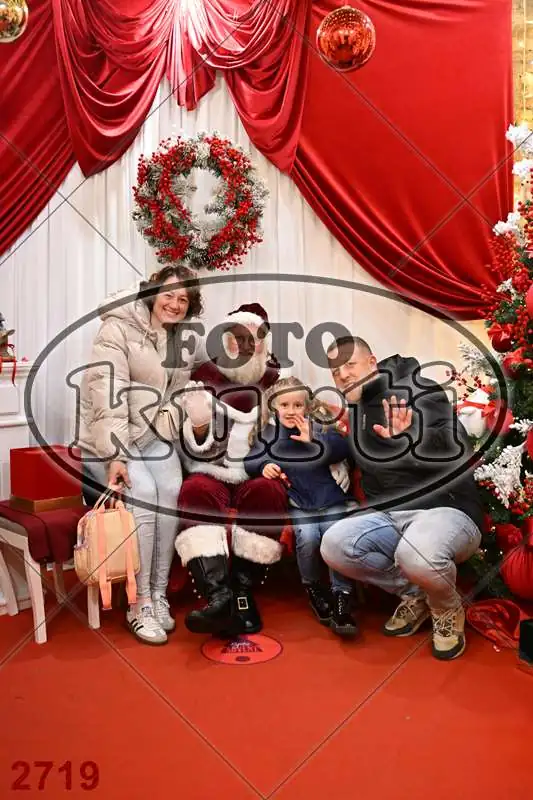 20.12. 15 00 DO 20 00 12 - FotoKurti