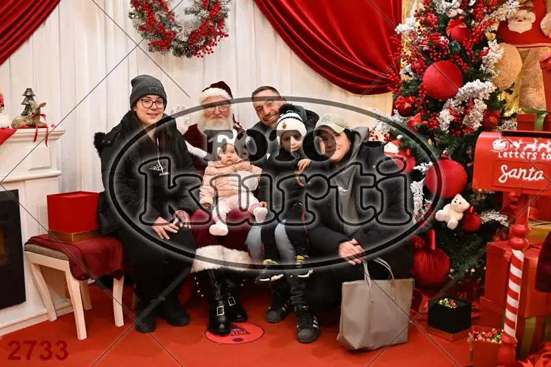 20.12. 15 00 DO 20 00 2 - FotoKurti