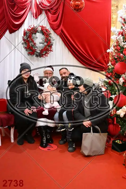20.12. 15 00 DO 20 00 7 - FotoKurti