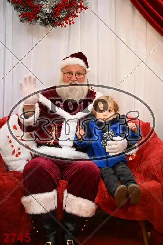 20.12. 15 00 DO 20 00 2 - FotoKurti