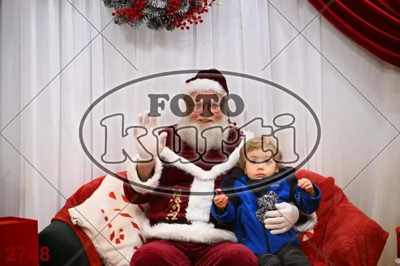 20.12. 15 00 DO 20 00 5 - FotoKurti