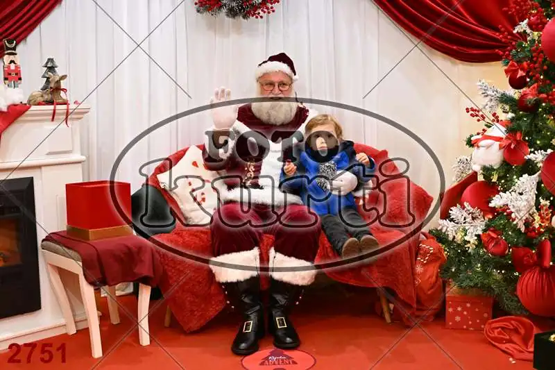 20.12. 15 00 DO 20 00 8 - FotoKurti