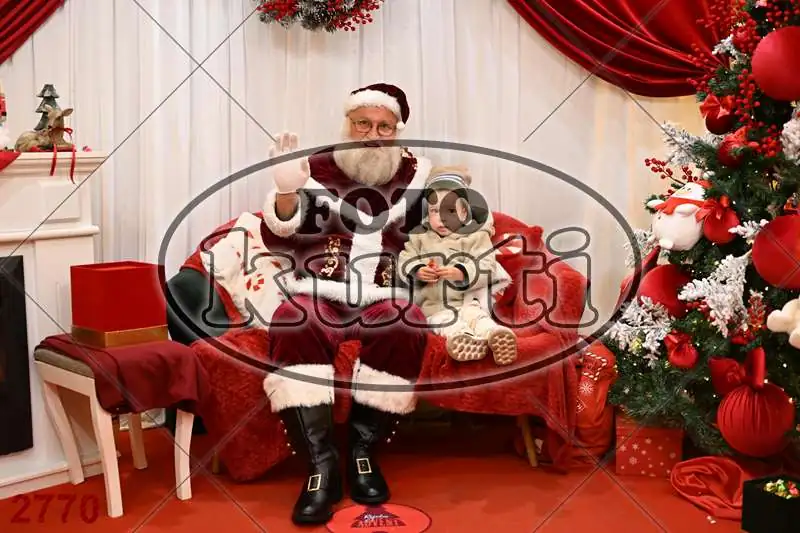 20.12. 15 00 DO 20 00 3 - FotoKurti