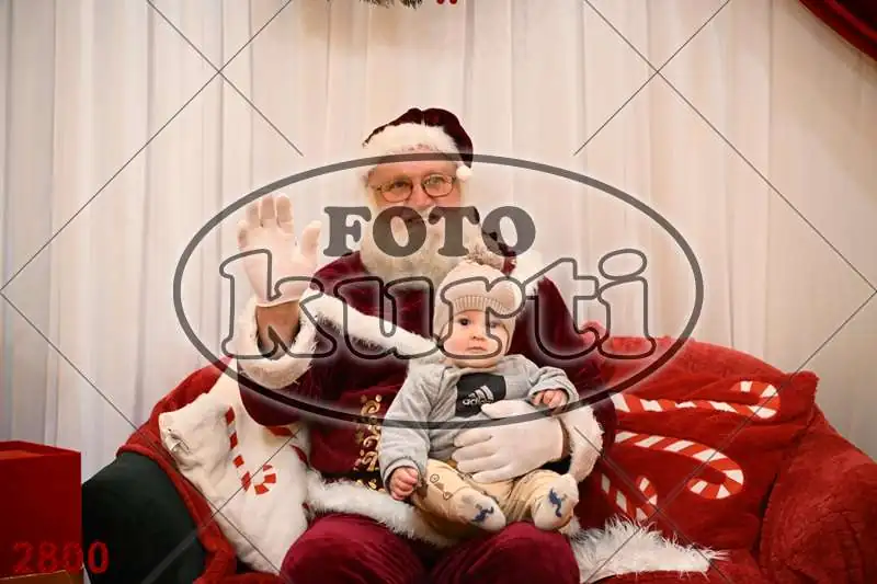 20.12. 15 00 DO 20 00 9 - FotoKurti