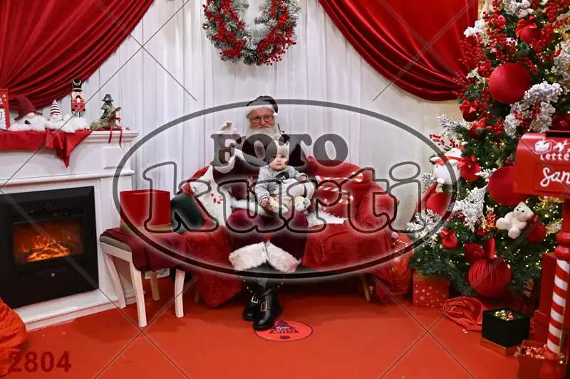 20.12. 15 00 DO 20 00 1 - FotoKurti
