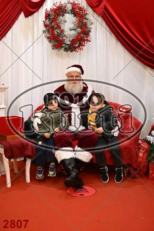 20.12. 15 00 DO 20 00 4 - FotoKurti
