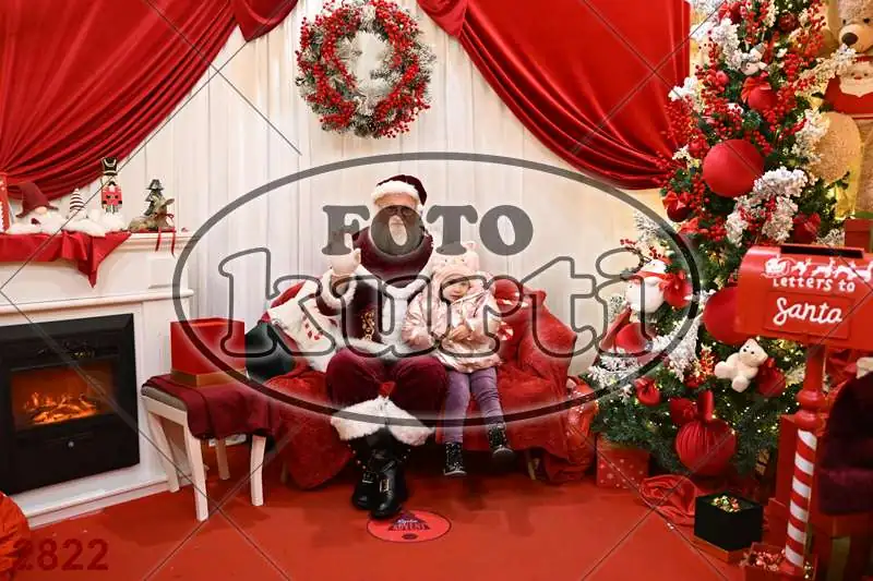 20.12. 15 00 DO 20 00 7 - FotoKurti