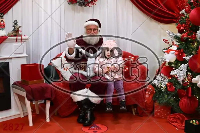 20.12. 15 00 DO 20 00 12 - FotoKurti