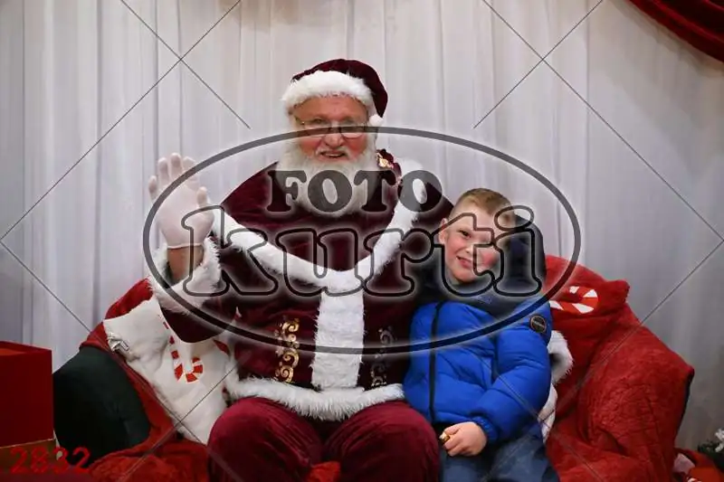 20.12. 15 00 DO 20 00 5 - FotoKurti