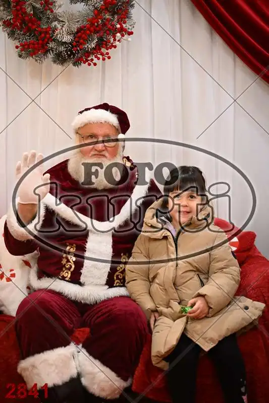 20.12. 15 00 DO 20 00 2 - FotoKurti
