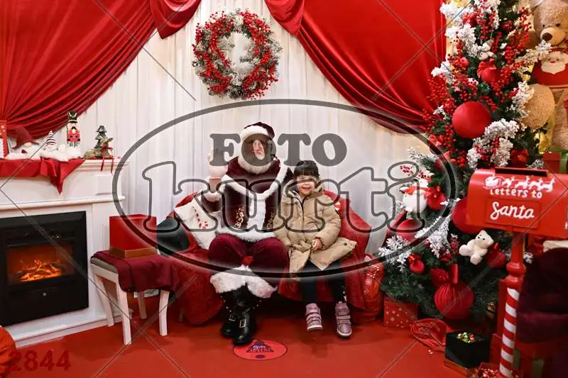 20.12. 15 00 DO 20 00 5 - FotoKurti
