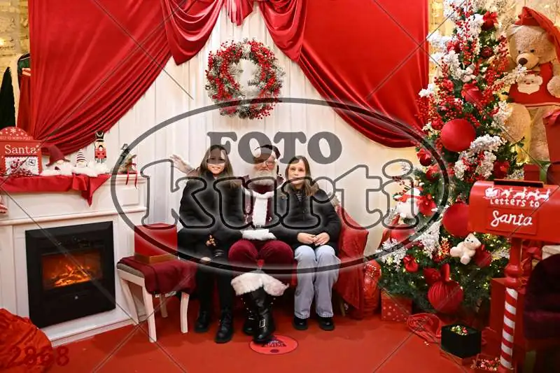 20.12. 15 00 DO 20 00 5 - FotoKurti
