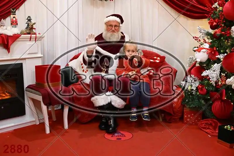 20.12. 15 00 DO 20 00 5 - FotoKurti