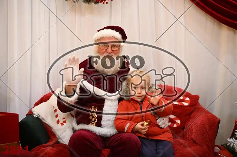 20.12. 15 00 DO 20 00 6 - FotoKurti