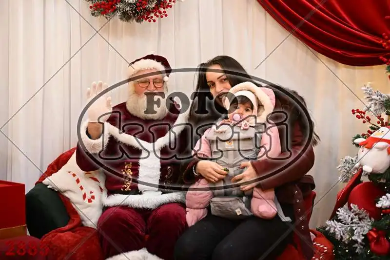 20.12. 15 00 DO 20 00 10 - FotoKurti