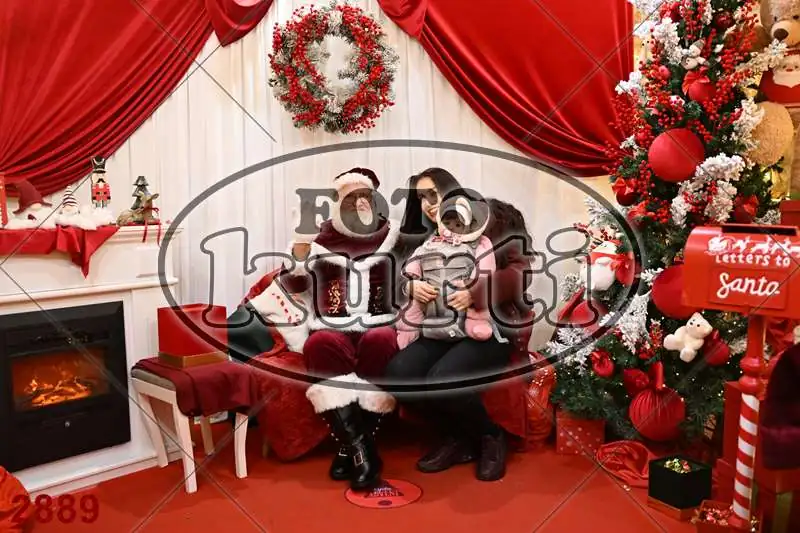 20.12. 15 00 DO 20 00 2 - FotoKurti