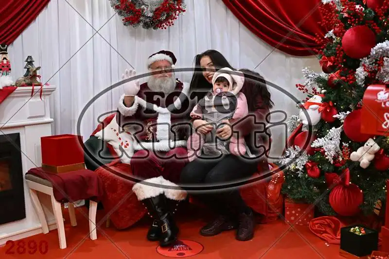 20.12. 15 00 DO 20 00 3 - FotoKurti