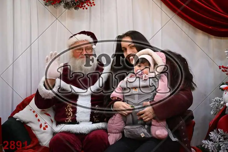 20.12. 15 00 DO 20 00 4 - FotoKurti