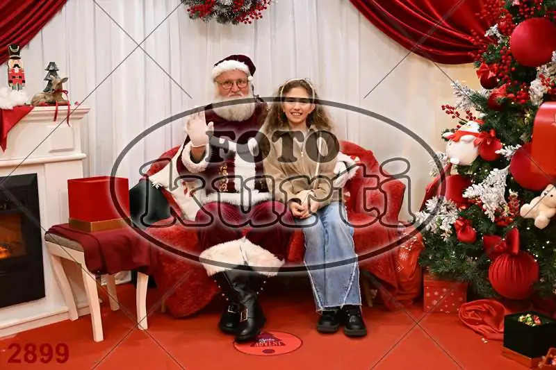 20.12. 15 00 DO 20 00 12 - FotoKurti