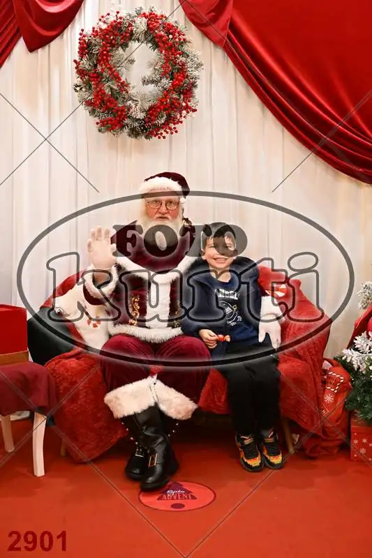 20.12. 15 00 DO 20 00 2 - FotoKurti