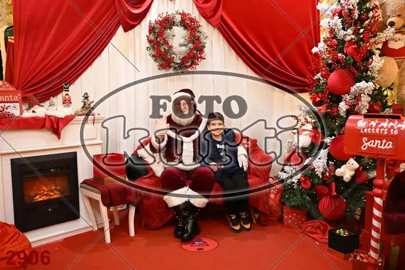 20.12. 15 00 DO 20 00 7 - FotoKurti