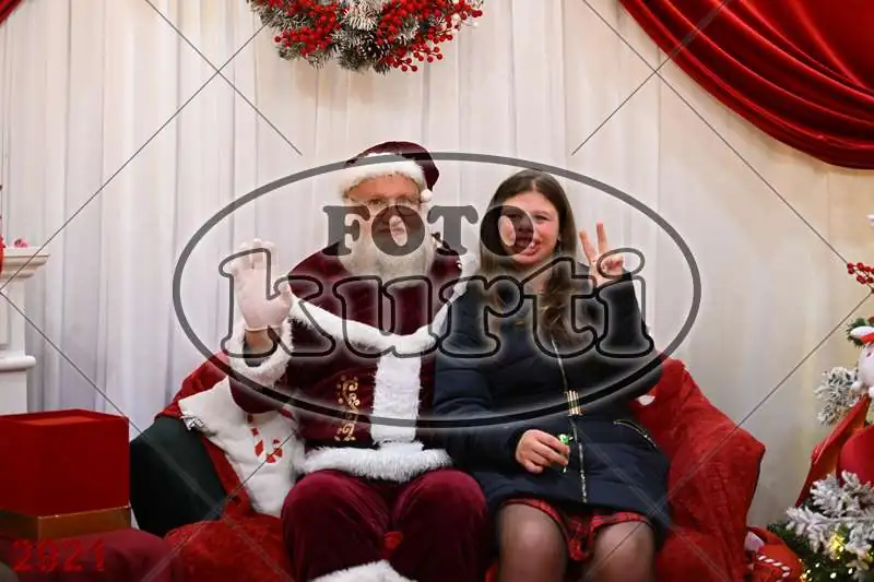 20.12. 15 00 DO 20 00 10 - FotoKurti