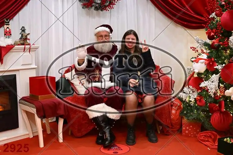 20.12. 15 00 DO 20 00 2 - FotoKurti