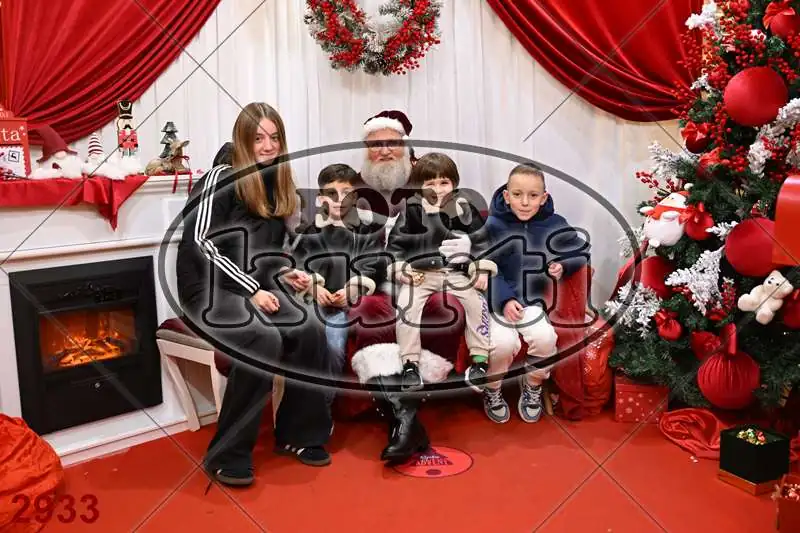 20.12. 15 00 DO 20 00 10 - FotoKurti