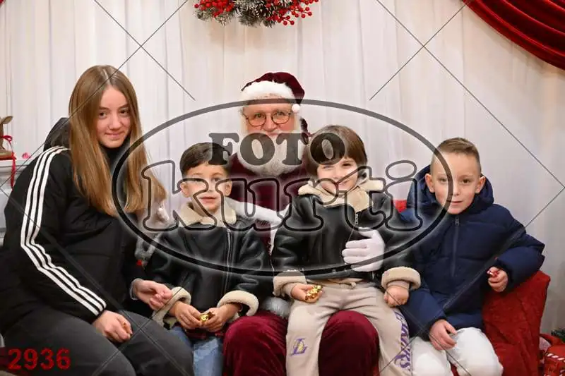 20.12. 15 00 DO 20 00 1 - FotoKurti