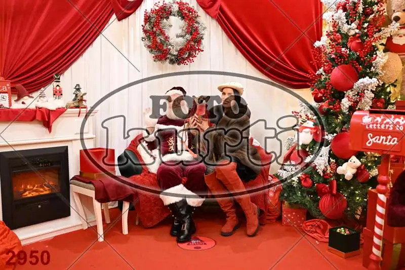 20.12. 15 00 DO 20 00 3 - FotoKurti