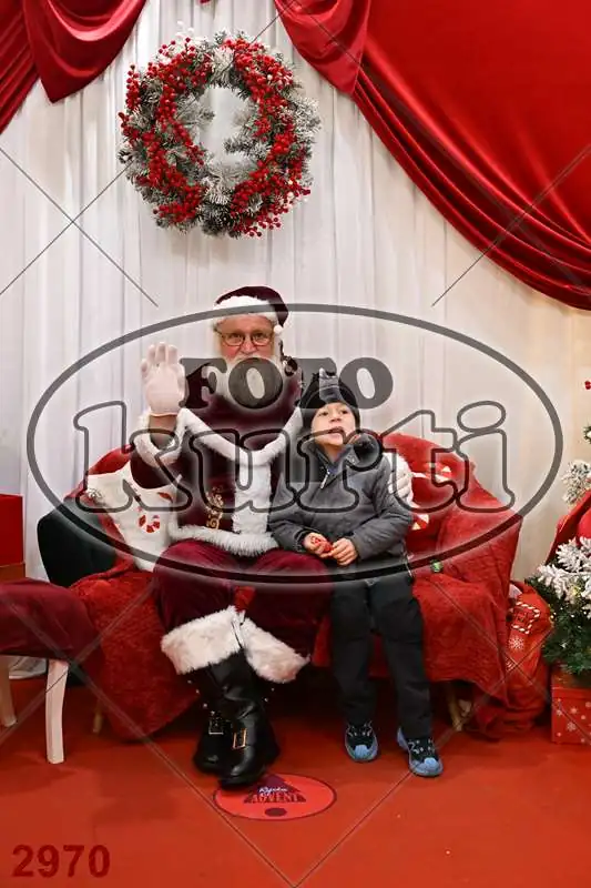 20.12. 15 00 DO 20 00 11 - FotoKurti