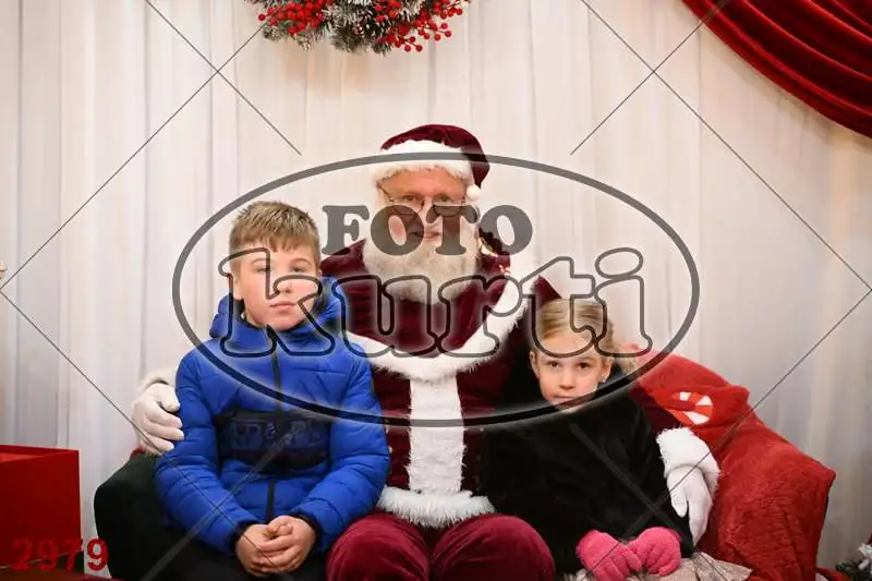 20.12. 15 00 DO 20 00 8 - FotoKurti