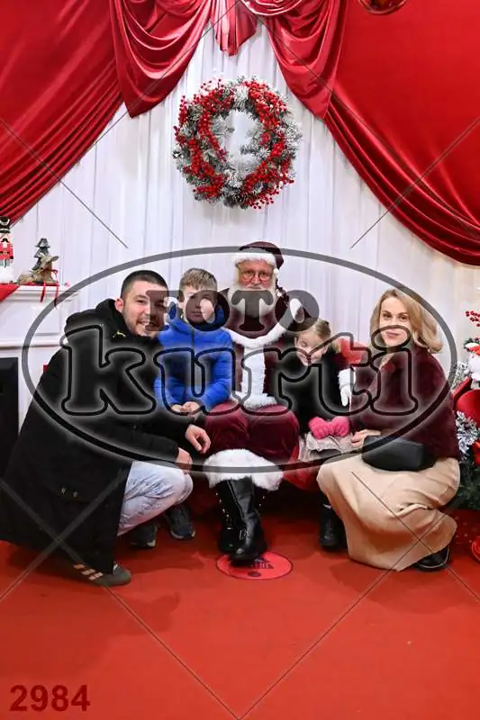20.12. 15 00 DO 20 00 1 - FotoKurti