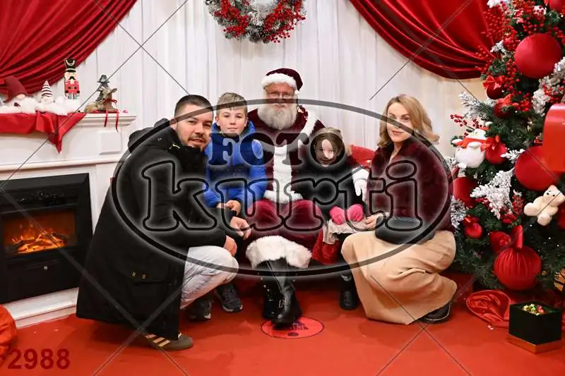 20.12. 15 00 DO 20 00 5 - FotoKurti